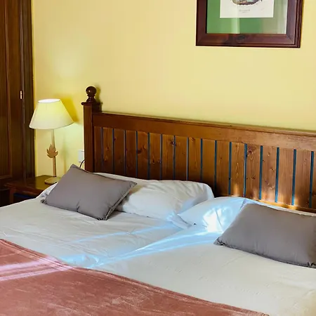 Apartahotel Es De Don Joan Unha