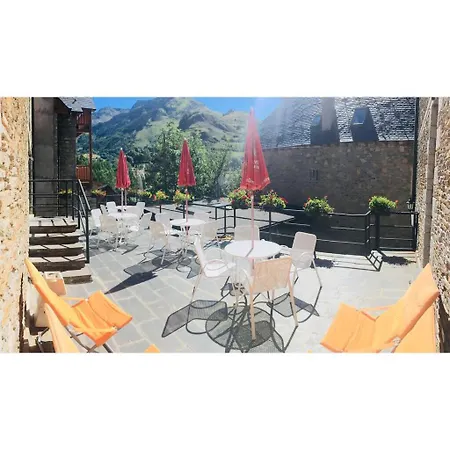 Es De Don Joan Apartahotel Unha